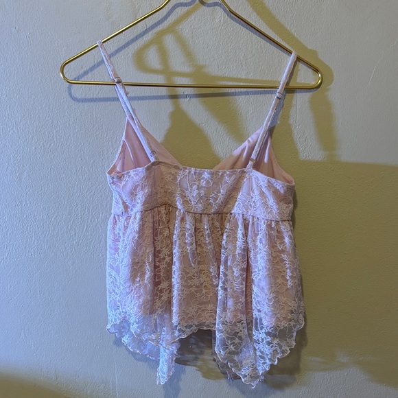 Chic Lace Camisole in Soft Pink - Picture 2 of 2